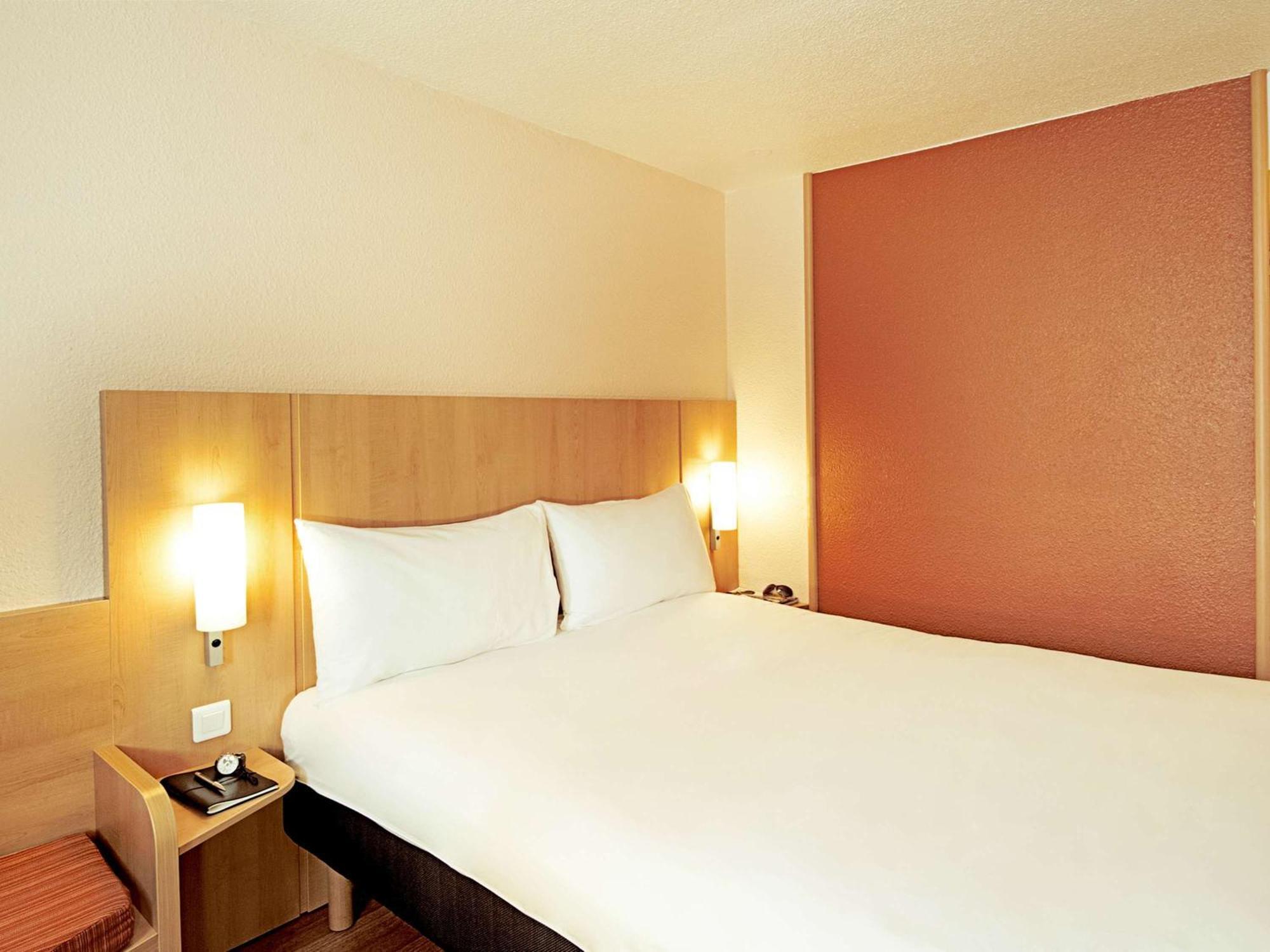 Ibis Ulm City Экстерьер фото